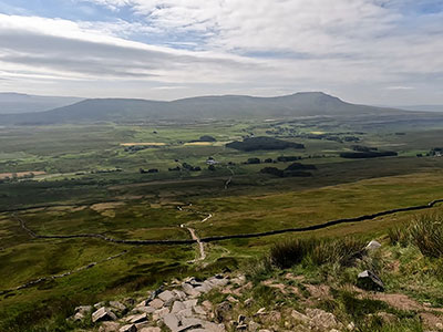 Heading down towards Bruntscar